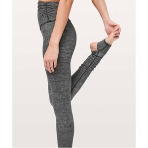 Lululemon Still Mind Tight 28" – Women’s Size 6 – Interlink Ice Grey Black-NWOT